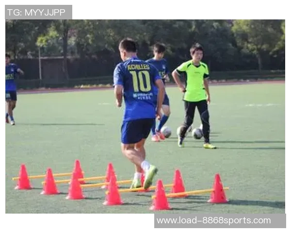 掌握自由足球带球假动作技巧提升你的球场魅力与竞技水平